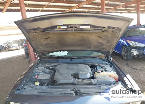 2017 Dodge Challenger Sxt z USA, uszkodzony, nr VIN 2C3CDZAG1HH640134